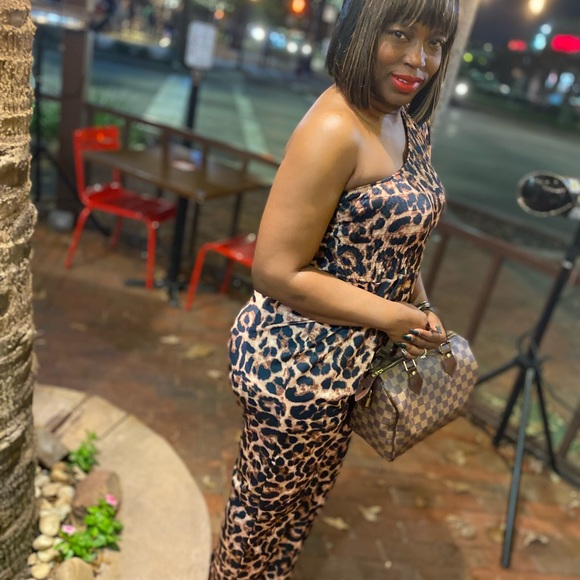 “Cold Shoulder” - Picture 4 of 5